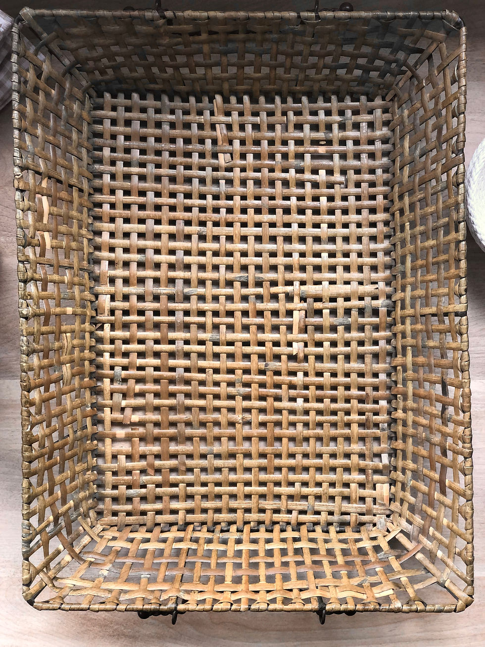Thumbnail: Vintage Rectangular Shallow Basket