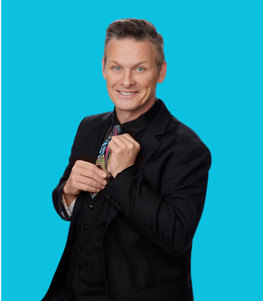 Ken Scott Blue Background Photo.png