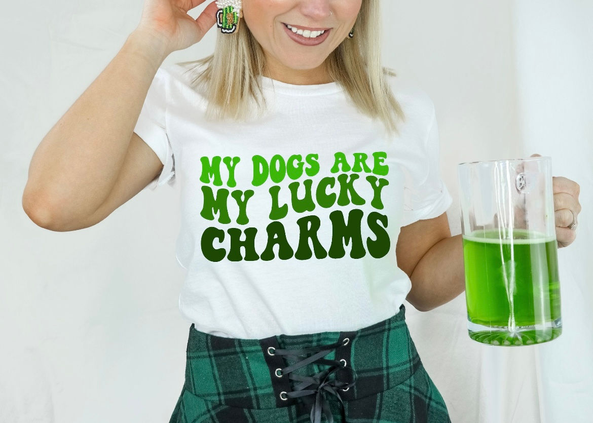 MY DOGS ARE MY LUCKY CHARMS