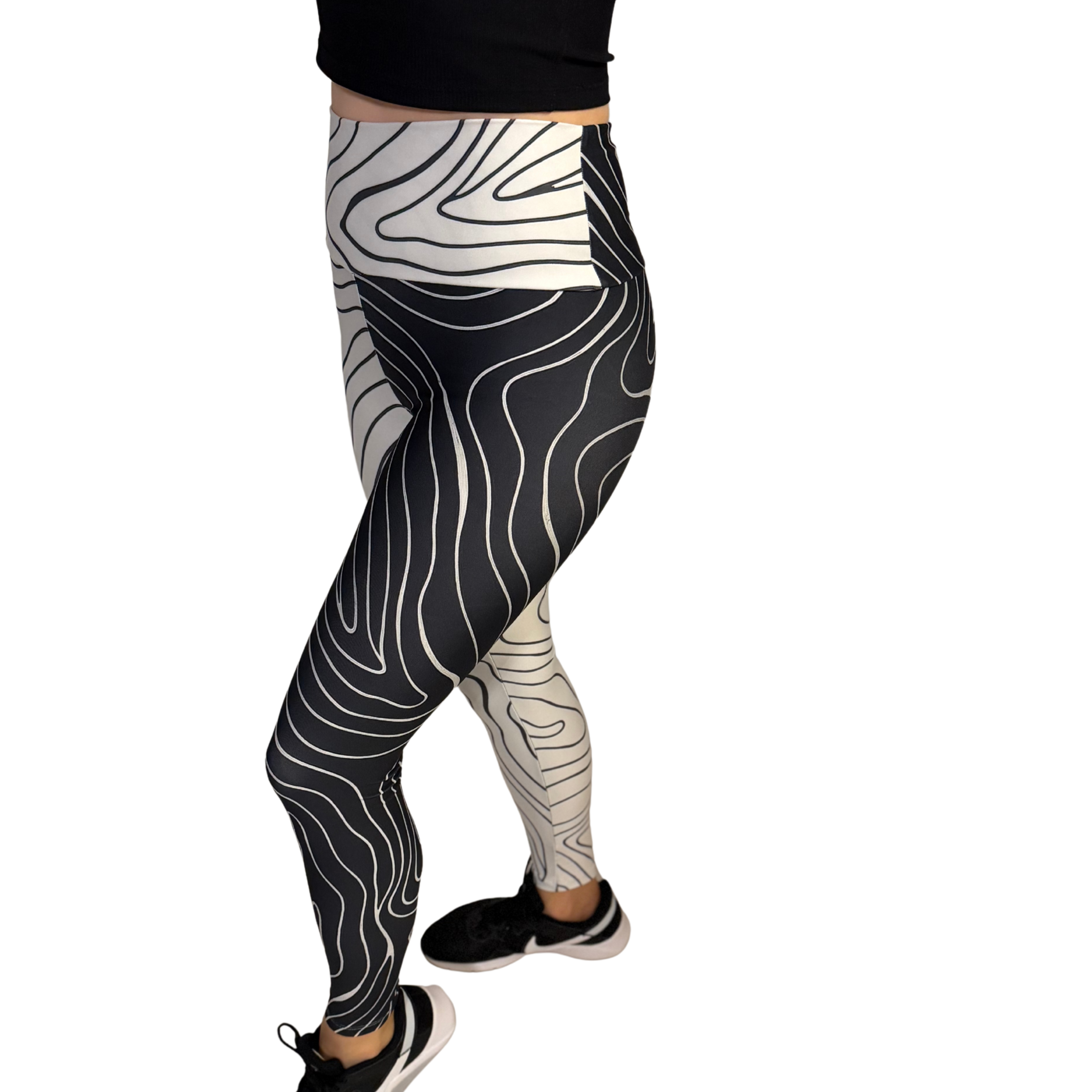 Erosio Leggings/by Goo