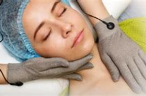 Lymphatic Drainage Facial_edited.jpg