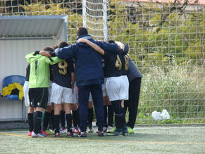 RESULTADO DESPORTIVO E A AQUISIÇÃO/EVOLUÇÃO DE COMPETÊNCIAS DOS JOVENS JOGADORES