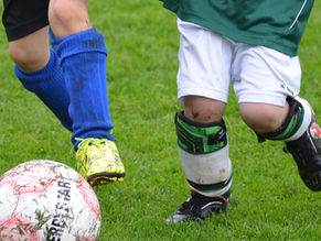 CARRINHO NO FUTEBOL INFANTIL