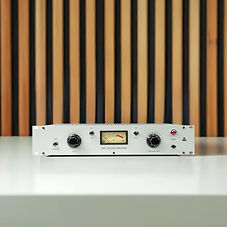 IGS-Audio-On-Leveling-Amplifier-LA2A