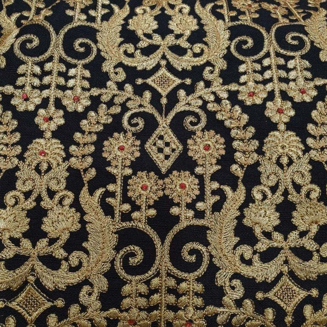 ผ้าไหมนิ่มปักเลื่อม (ราคายกชิ้น)