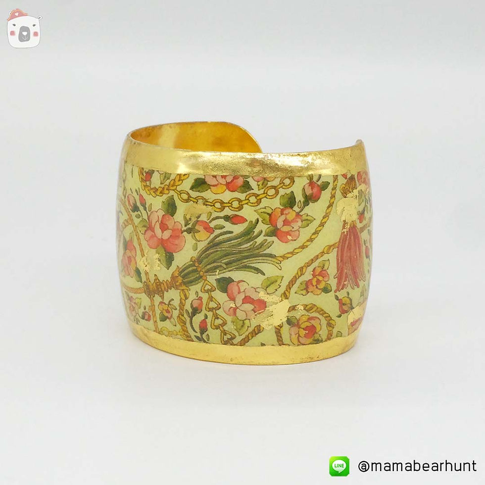 Thumbnail: Evocatuer Cuff