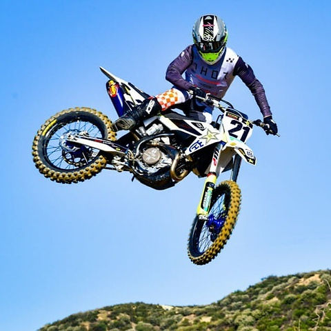 Cycle-News-Review-2020-Husqvarna-FC-450-Rockstar-Edition_edited_edited_edited.jpg
