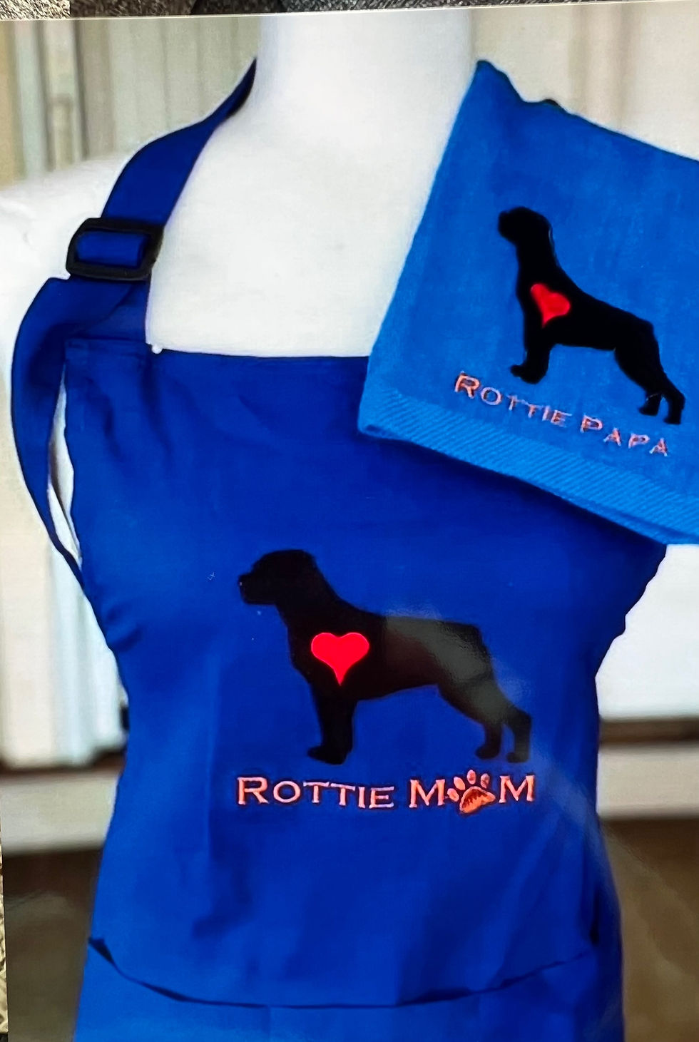 Thumbnail: Aprons