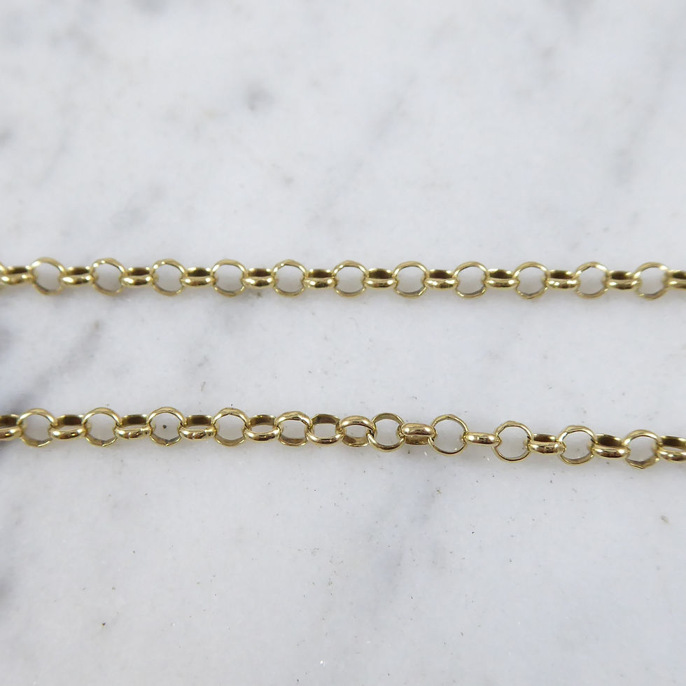 Thumbnail: Jade Pendant in Yellow Gold