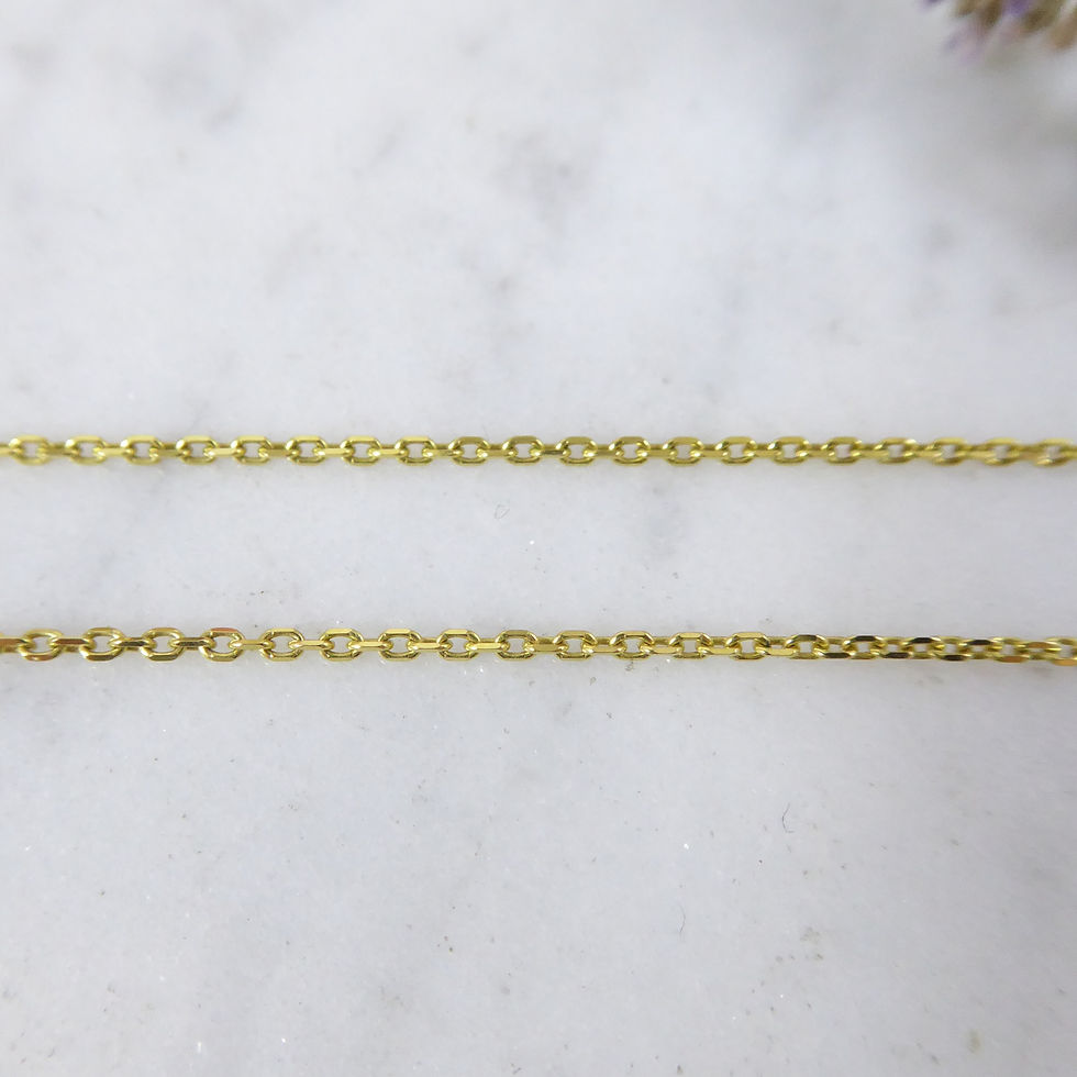 Thumbnail: Opal Pendant in Yellow Gold