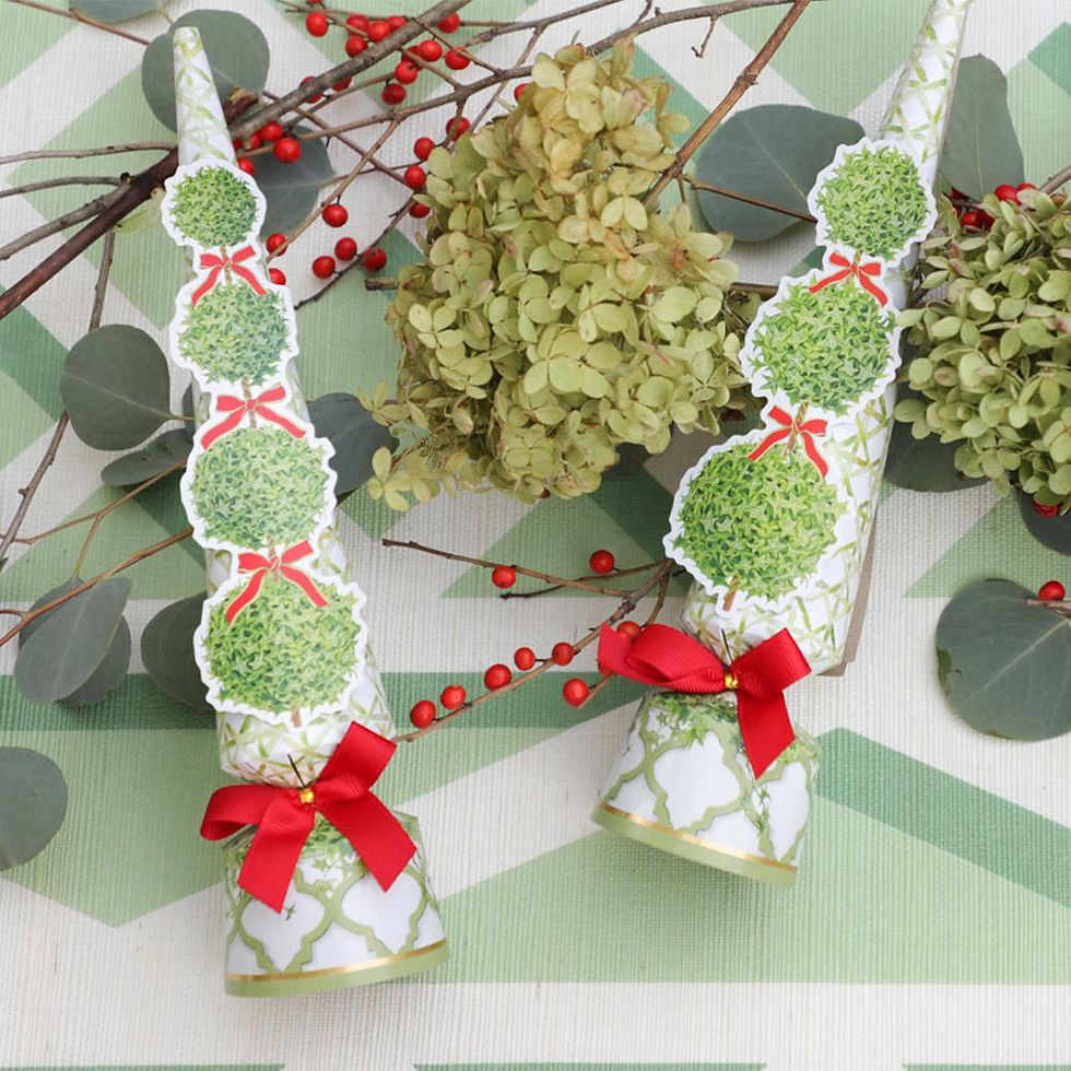 Thumbnail: Caspari - Topiaries Cone-Shaped Celebration Christmas Crackers, Set of 8