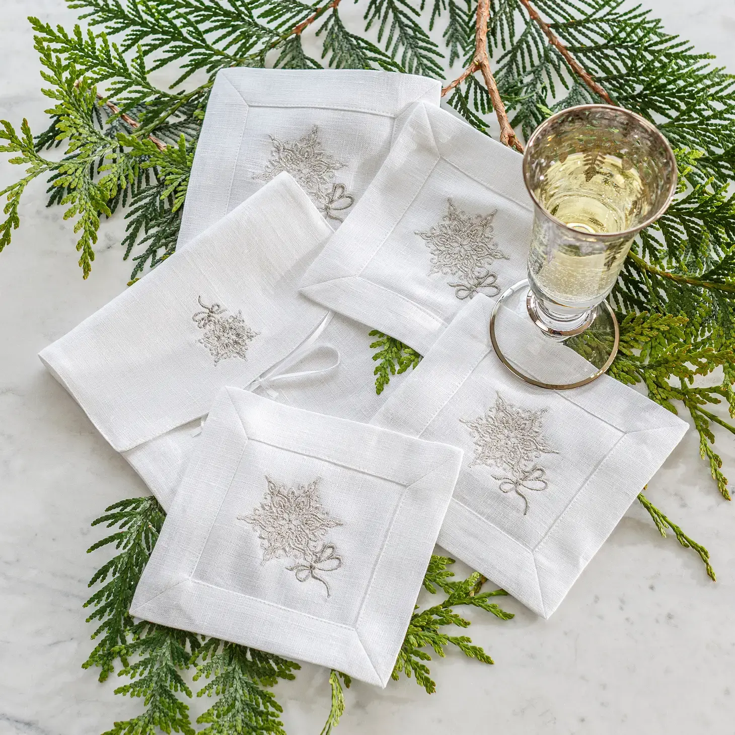 Snowflake Cocktail Napkin Set