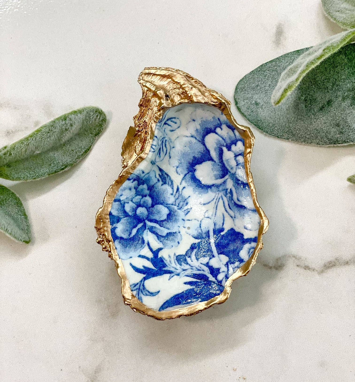 Blue and White Flowers Oyster Trinket Dish