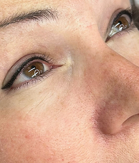classic-eyeliner.png