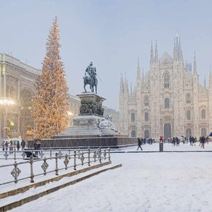 Private Jet Christmas Travel: Exclusive Festive Season Escapes