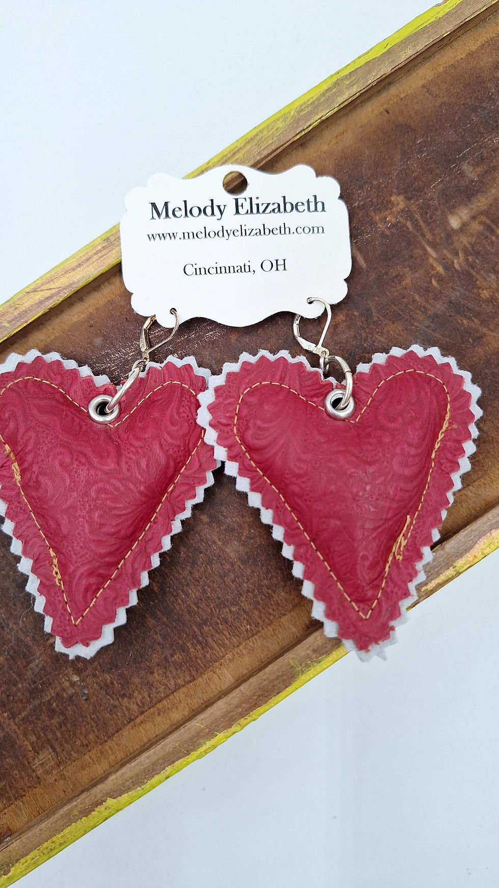 Thumbnail: Puffed heart earrings