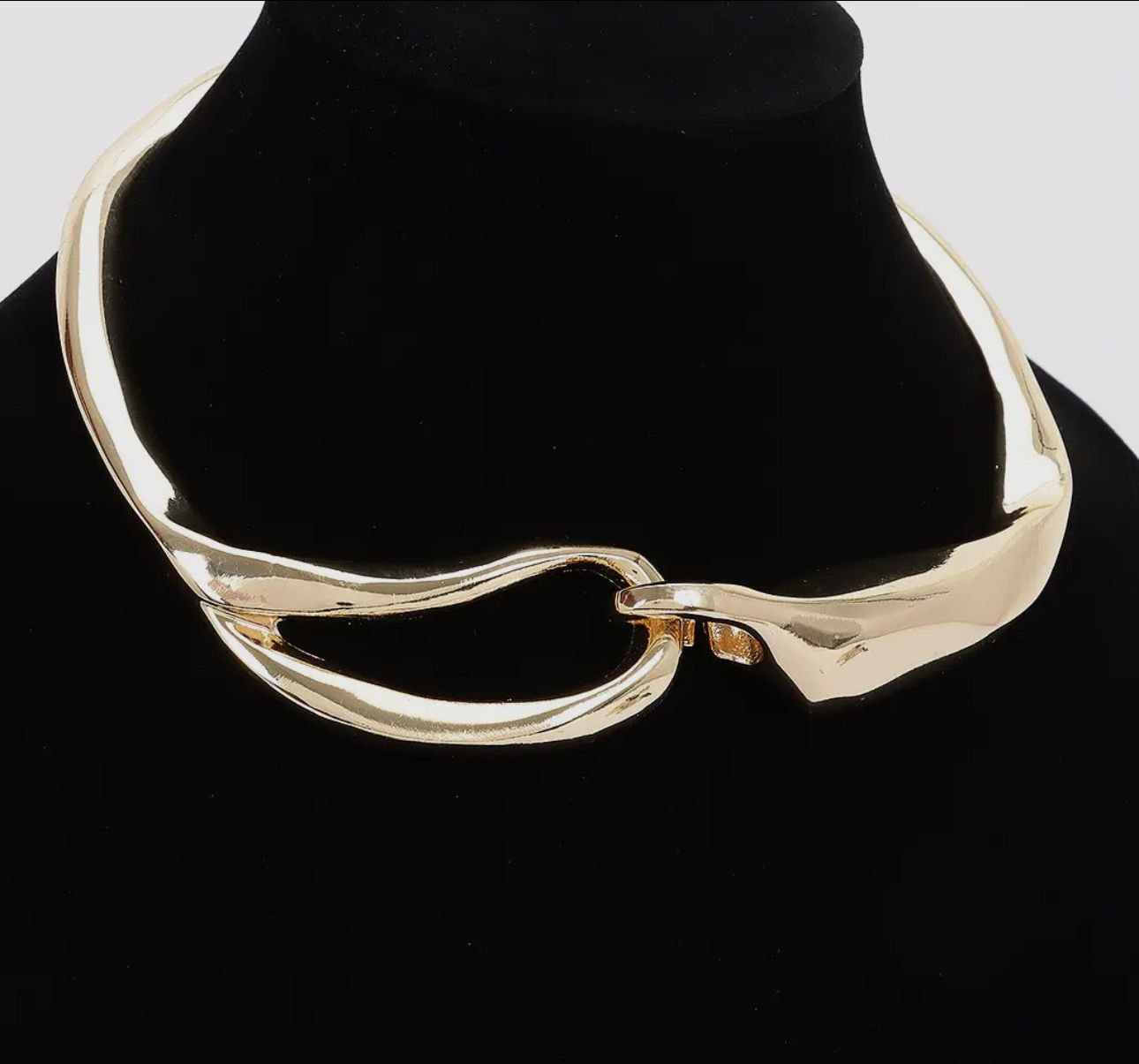 The Power Link Statement Necklace