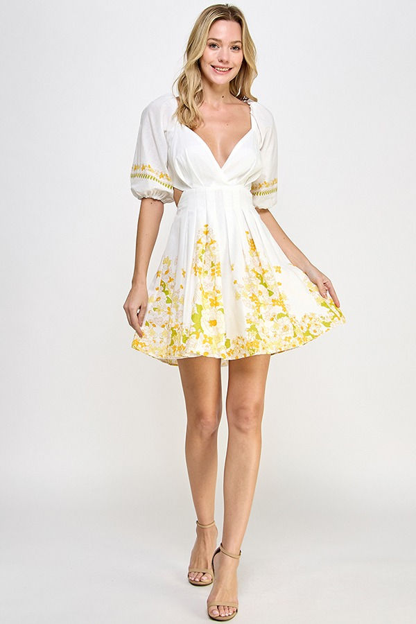 Miniatura: Vestido Blanco Con Flores Amarillas