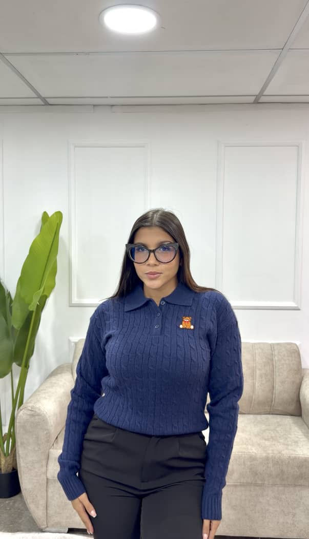 Suéter Azul con Osito