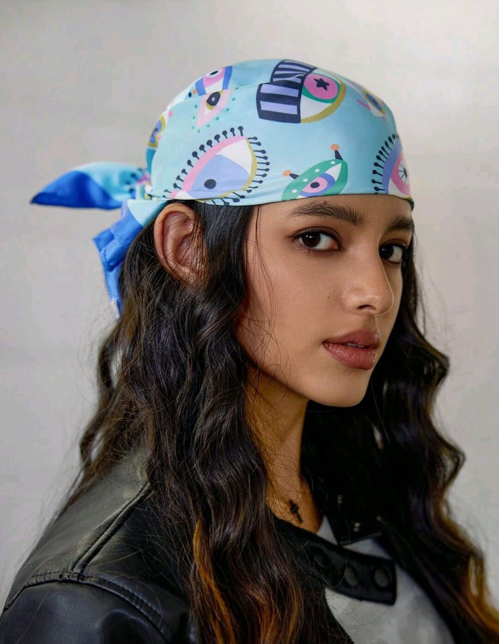 Pañoleta Azul de Ojos