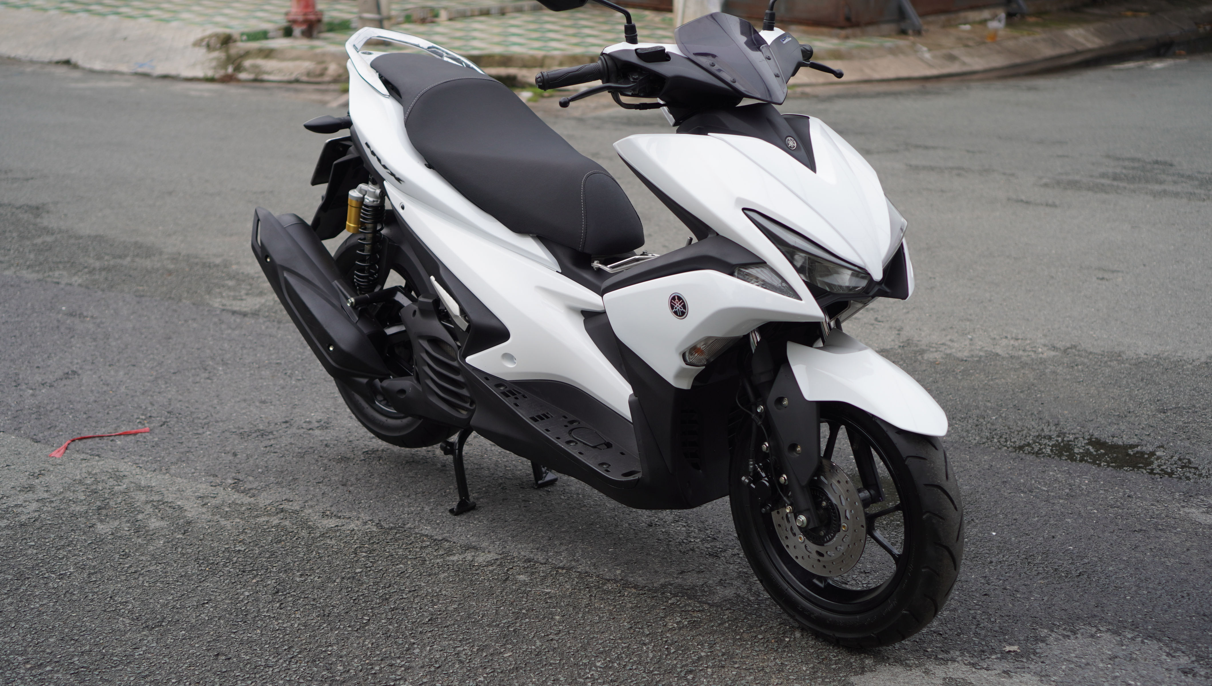 NVX V1 155 - Full White