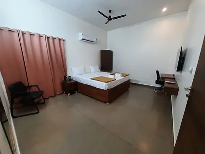 Bed room.webp