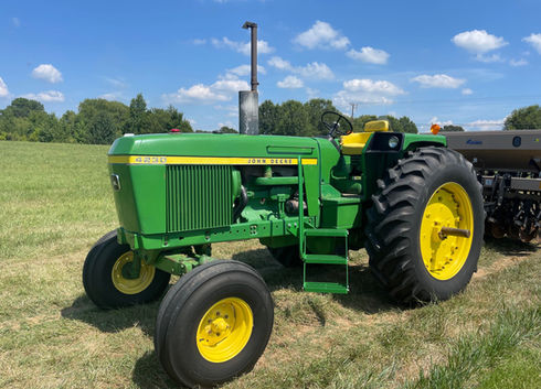 John Deere 4230