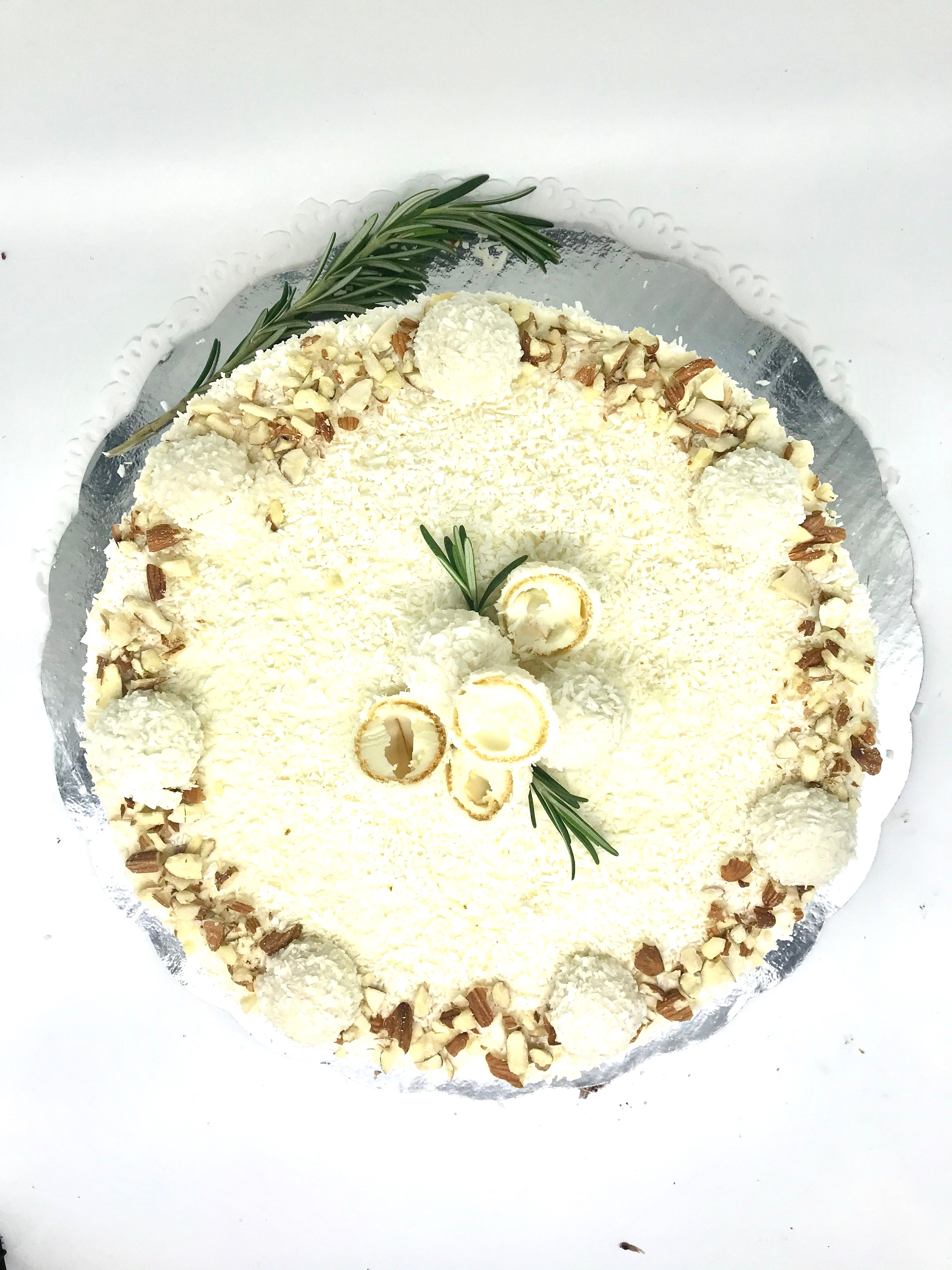 Birthday coconut cake delivery