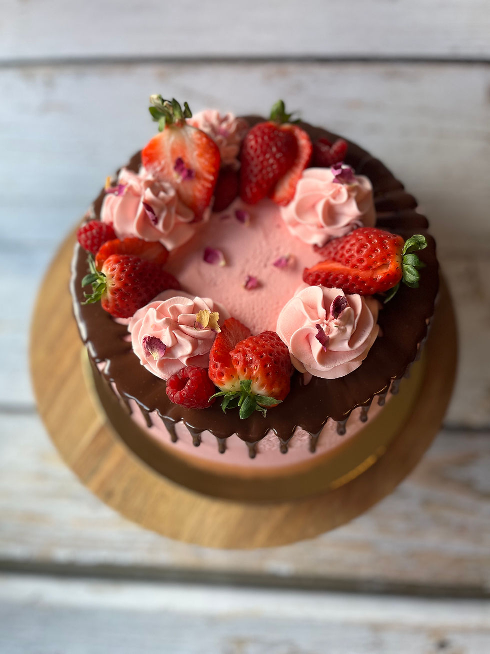 Thumbnail: STRAWBERRY CAKE