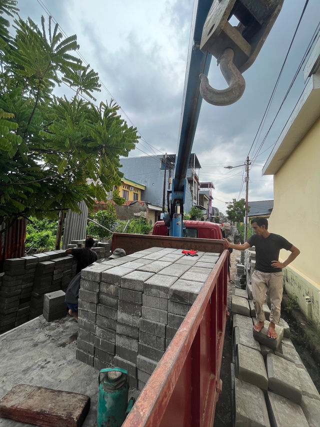 paving block, paving block 20 x 20, paving block 20 x 10, kanstin, panel beton, jasa pemasangan paving, paving balok makassar, paving pemerintahan