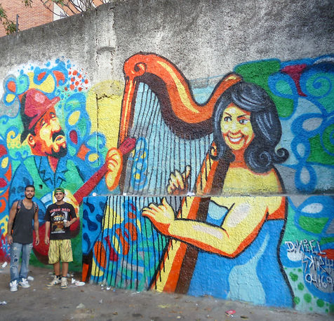 Mural Erasos Skry Wear