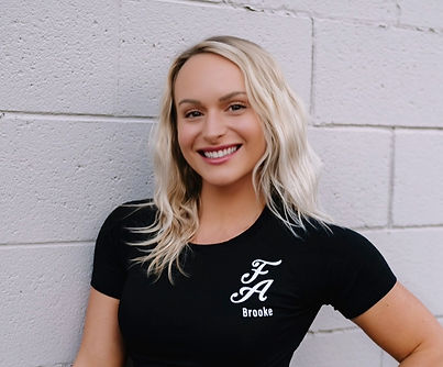 brooke final photo for website _edited_e