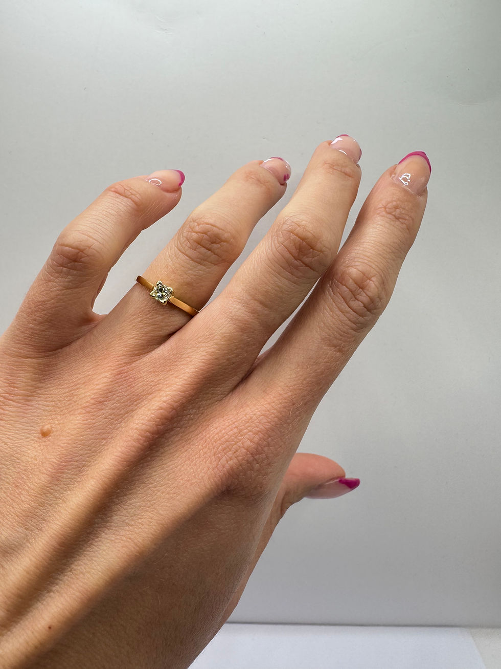 Thumbnail: 18ct Gold 0.55ct Princess Cut Diamond Solitaire Ring - Size M 1/2