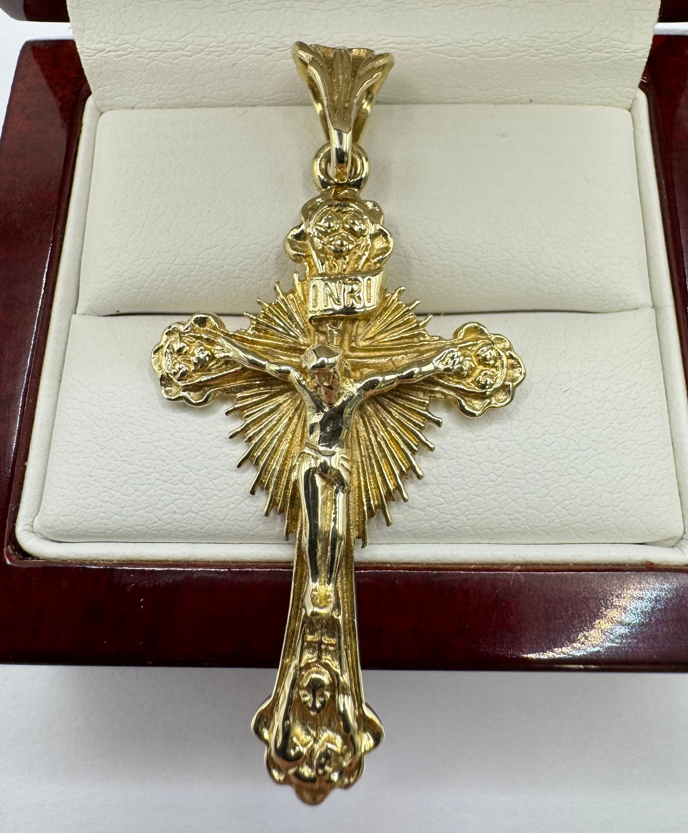 9ct Gold Crucifix Cross Pendant