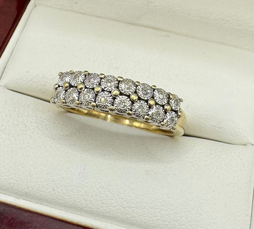 Thumbnail: 9ct Gold Two Row Illusion Set Diamond Ring - Size N
