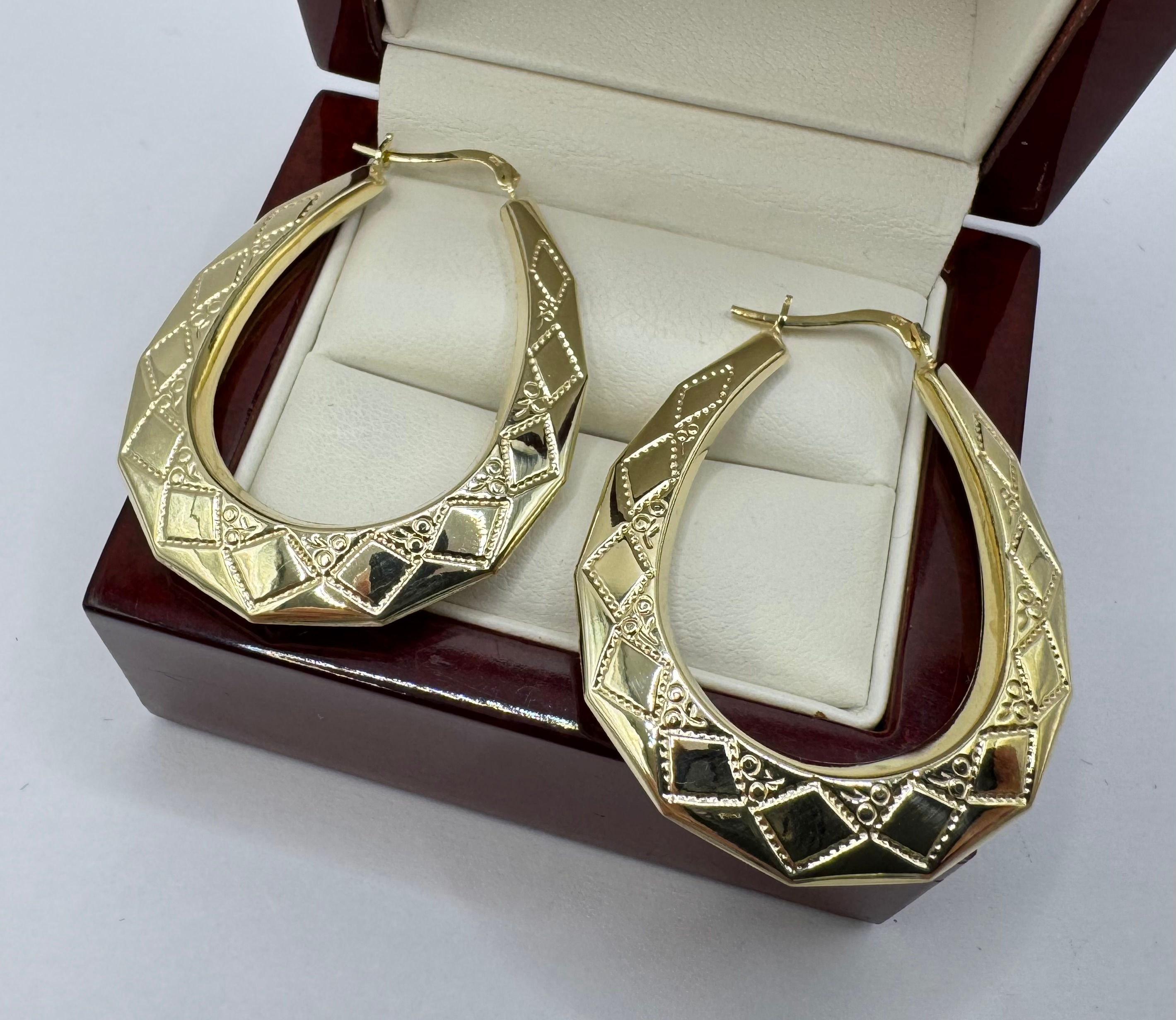 9ct Gold Patterned Creole Earrings