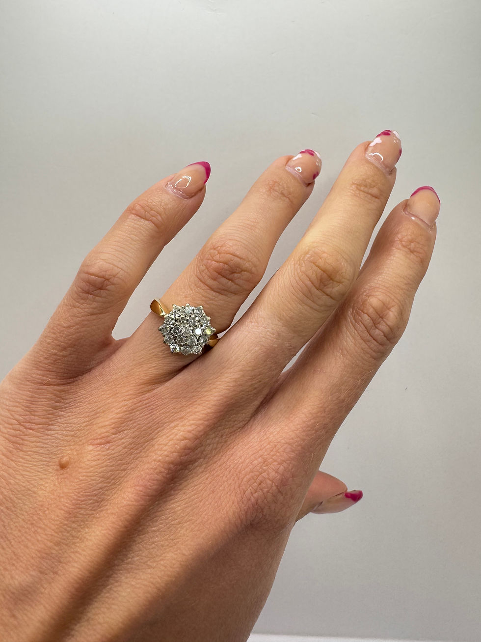 Thumbnail: 18ct Gold Hexagonal Set 1.00ct Diamond Cluster Ring - Size M