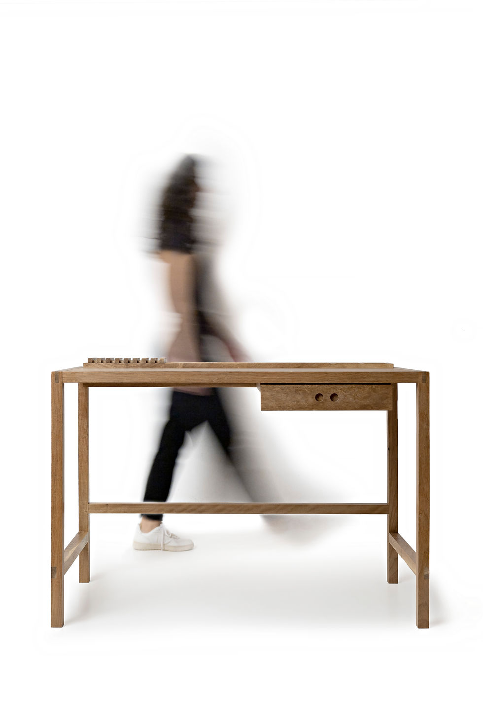 Miniatura: Escrivaninha Vão