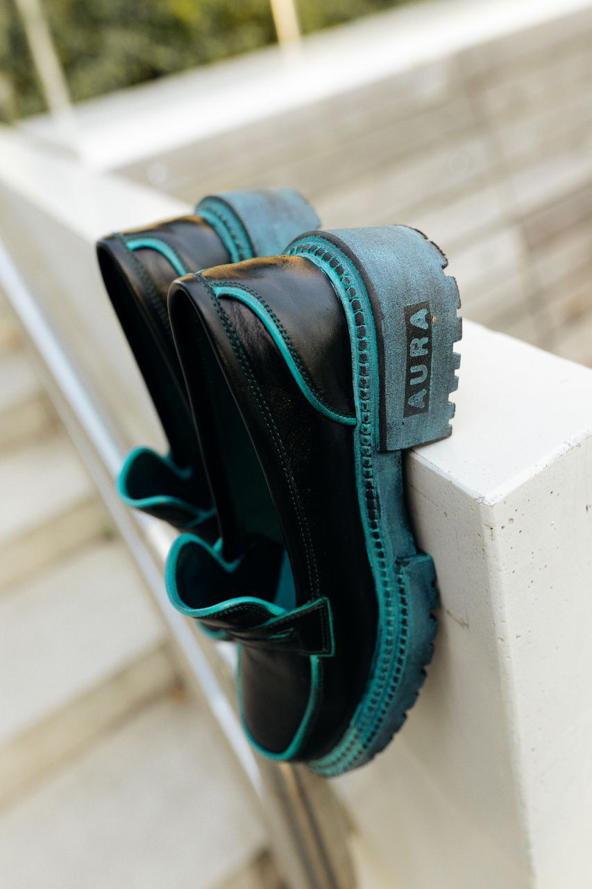 Loafers w stylu grunge