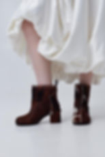 Ботильйони з анатомічним носком з ворсової шкіри корови, лімітована серія, ручна робота