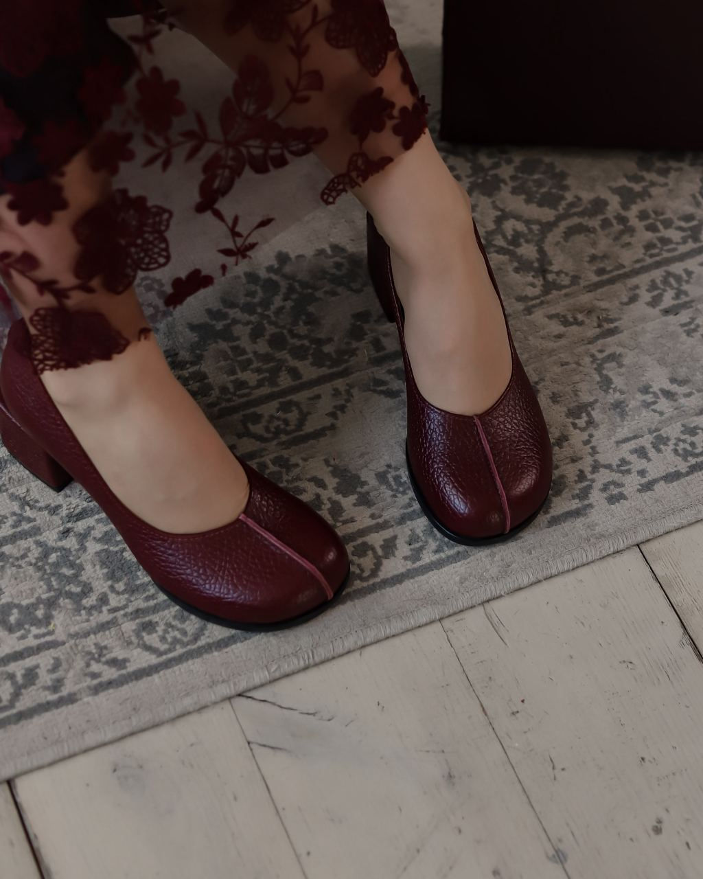 Туфлі з анатомічною формою носка
