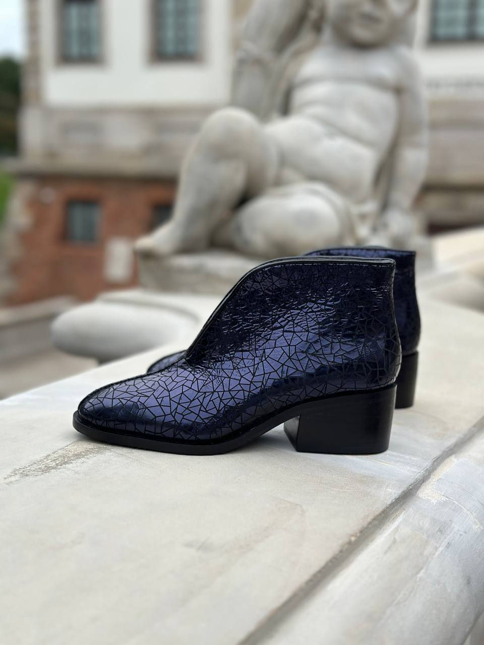 Thumbnail: Women's ankle boots 36