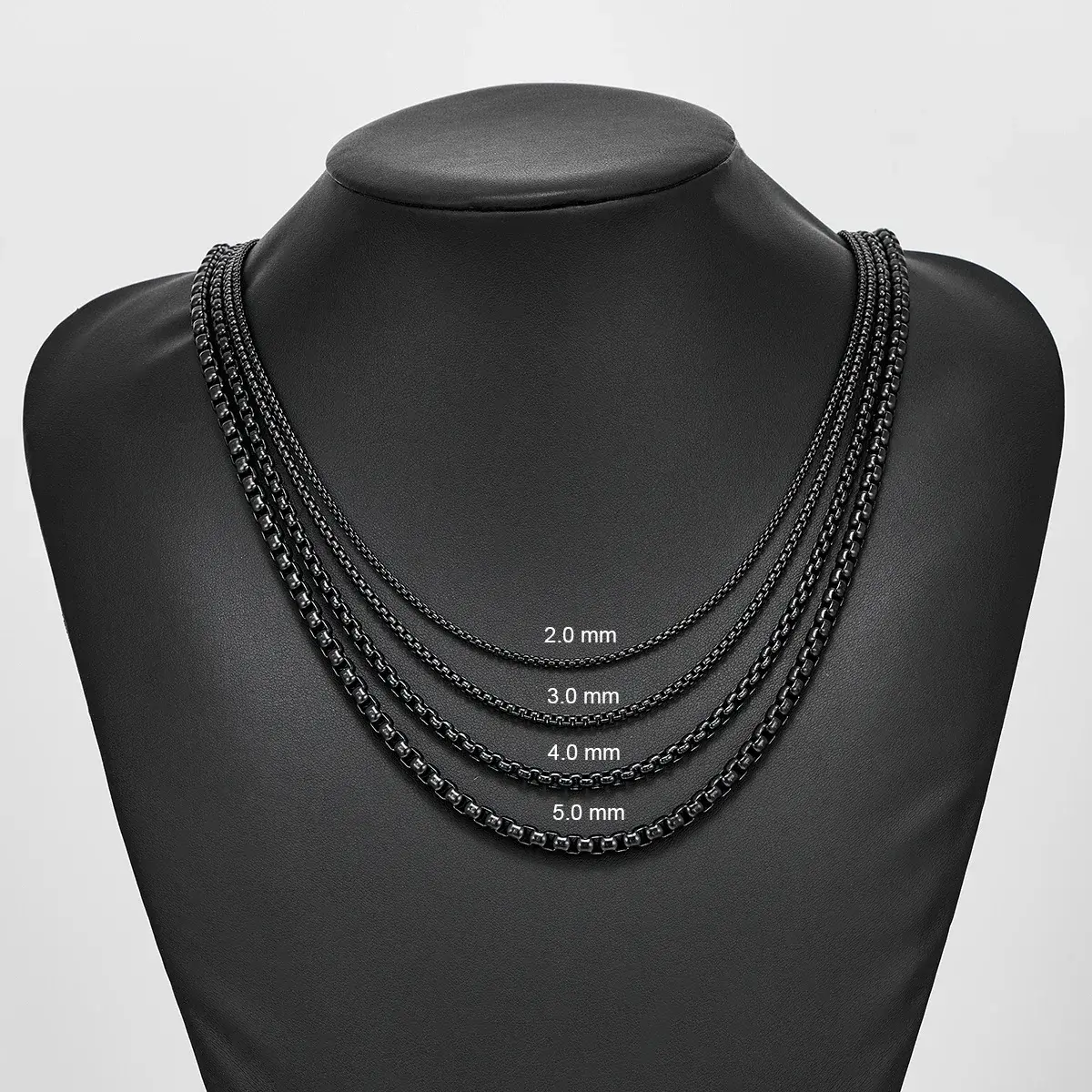 Minimal Chain Necklace