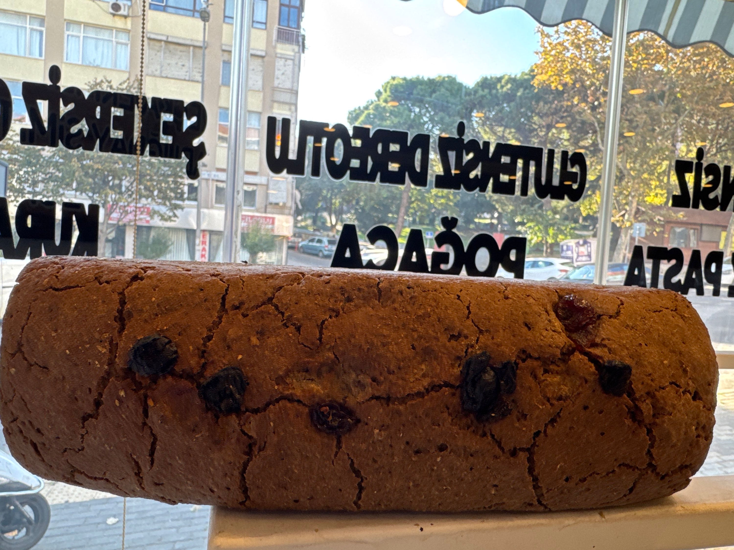 Karabuğday Üzümlü Ekmek (950 gr.)