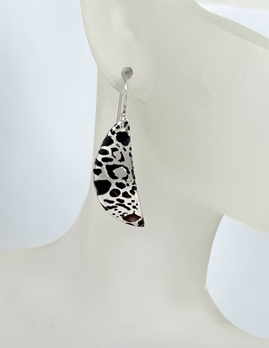 Leopard spot enamel half moons