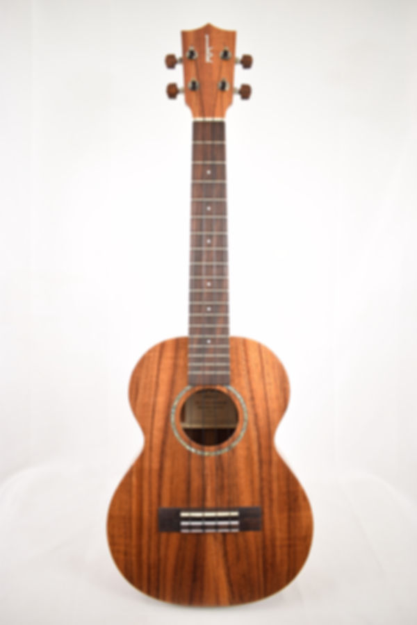 Kamaka HF-3-01AH: Solid Hawaiian Koa Tenor Ukulele w/Rosette Paua Heart