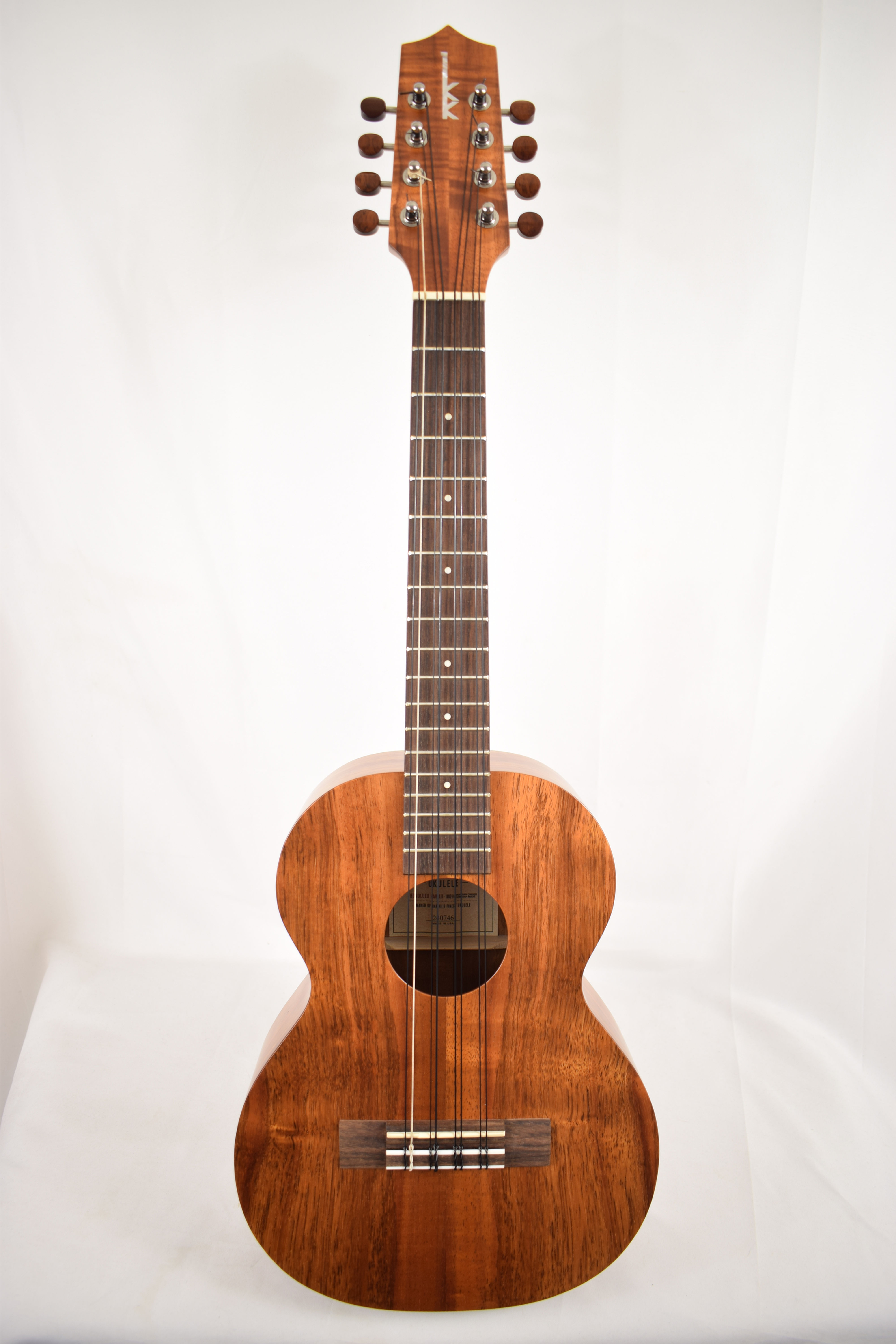 Kamaka HF-38 : Koa 8-String Tenor Ukulele