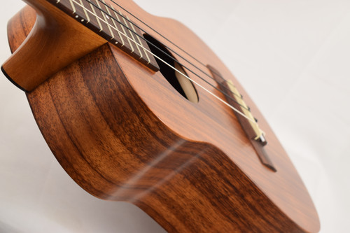 Kamaka HB-3 : Solid Hawaiian Koa Ohta San Tenor Ukulele