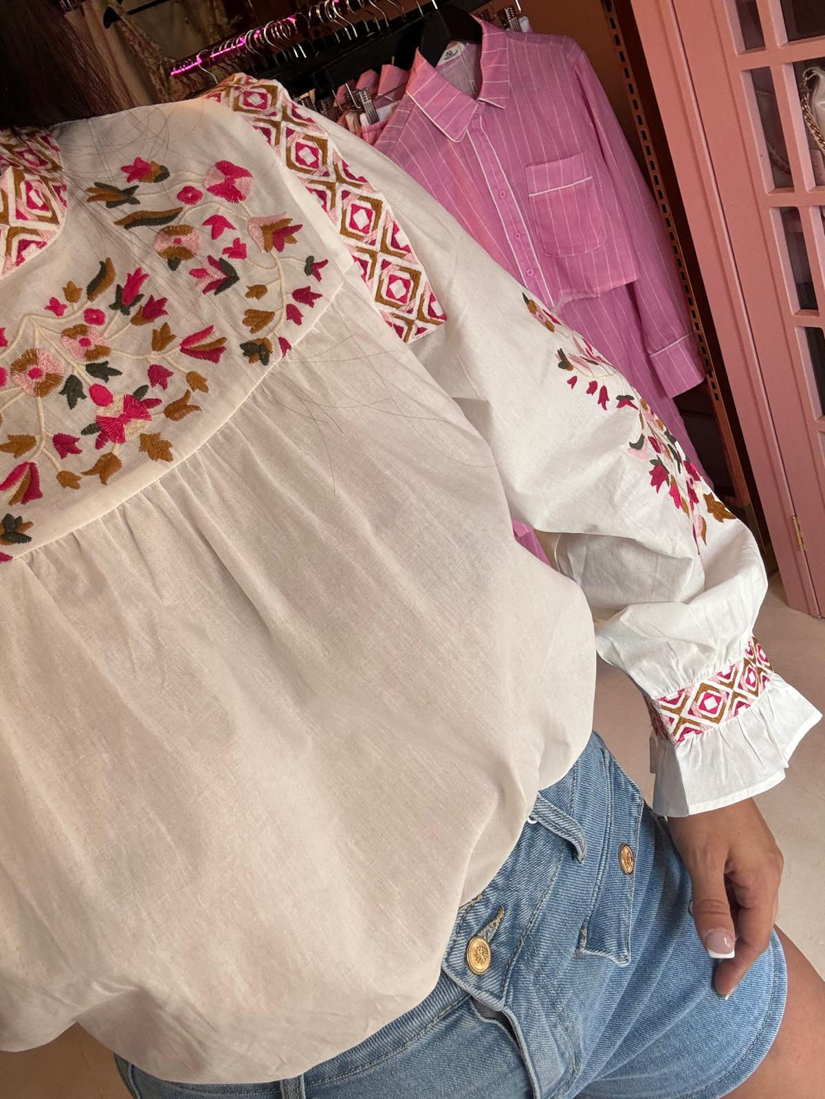 BELLA Embroidered Blouse 