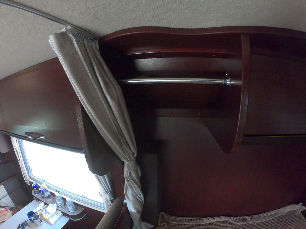 ハンガーポール